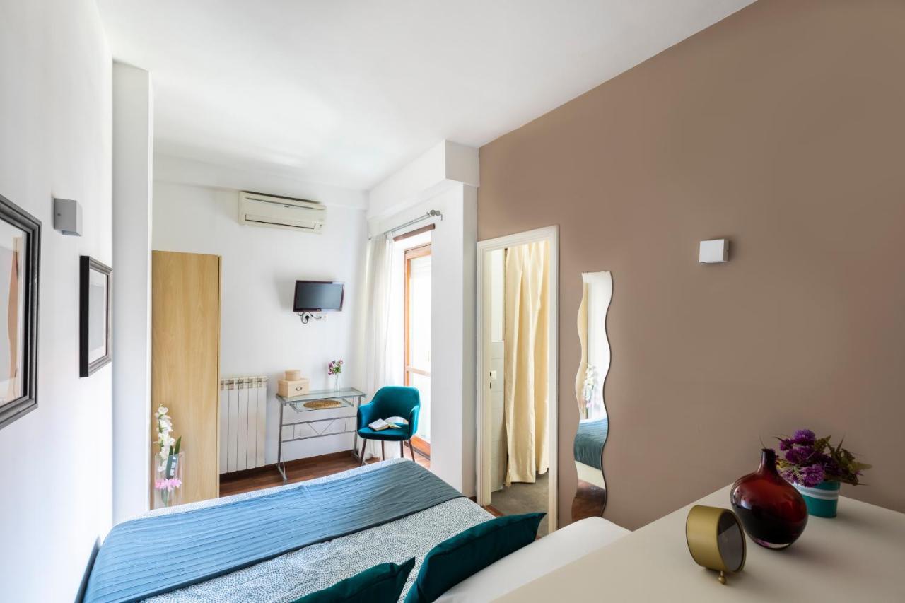 Momo Central Rome 3 Екстер'єр фото