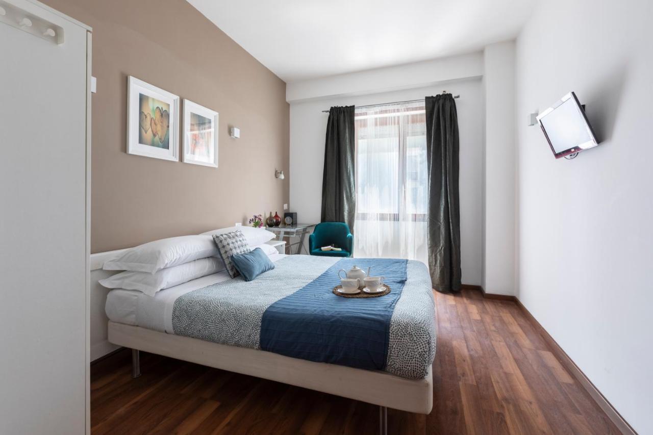 Momo Central Rome 3 Екстер'єр фото