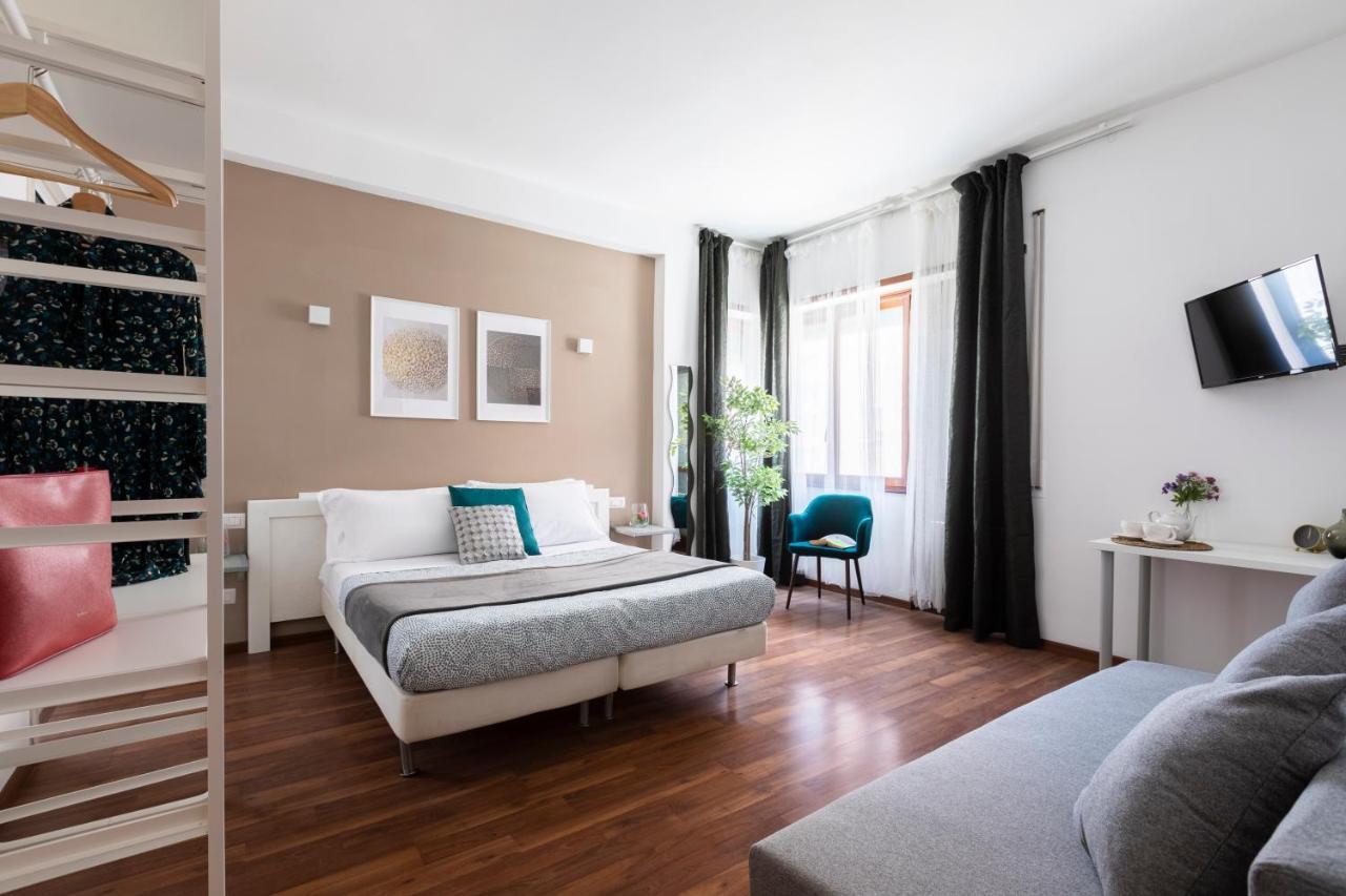 Momo Central Rome 3 Екстер'єр фото